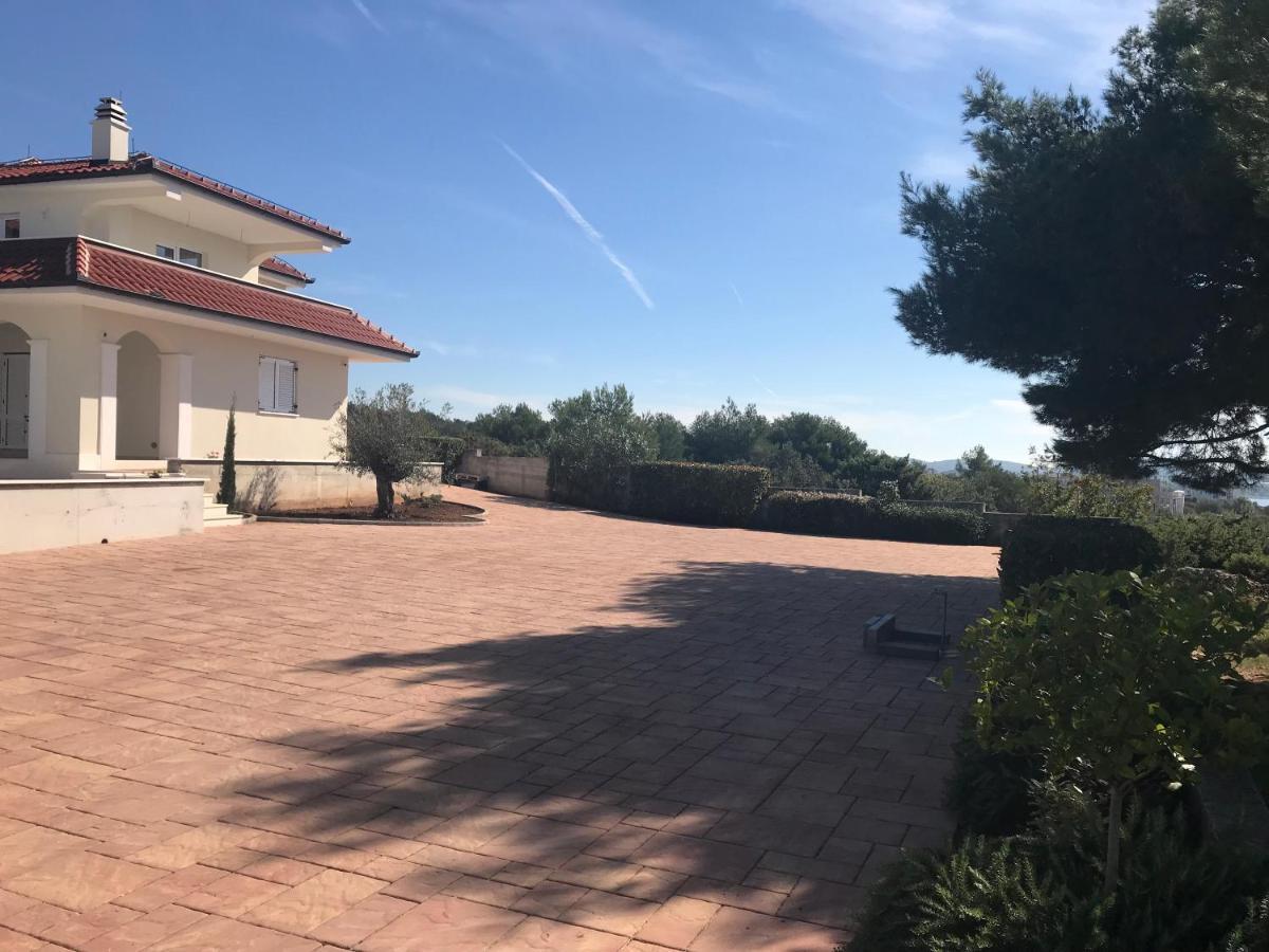 Villa Lanterna ロゴズニッツァ エクステリア 写真